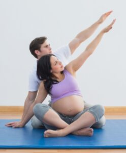 Prenatal gentle yoga couple di Jogja