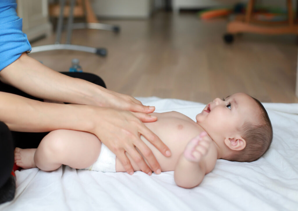 Manfaat Teknik Pijat Bayi di Baby Spa