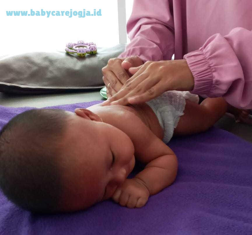 jasa pijat refleksi bayi